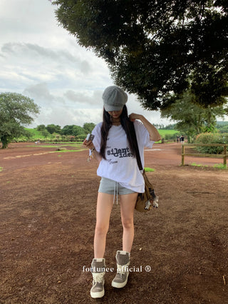 snowflake cotton tee