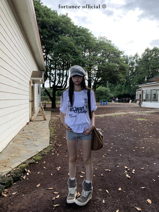 snowflake cotton tee