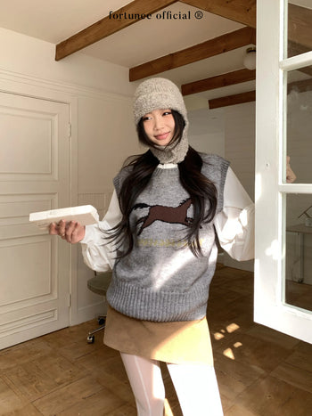horse jacquard vest