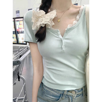 Lace short -sleeved T -shirt