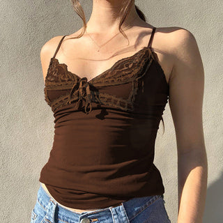 Low-cut solid color slim vest