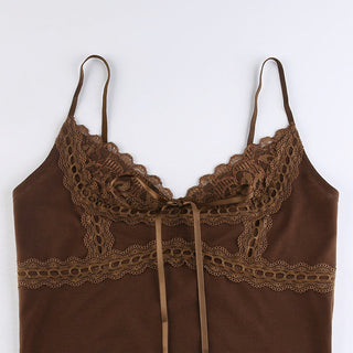 Low-cut solid color slim vest