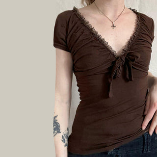Lace edge V -neck slim top