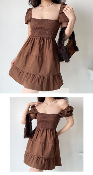 Square collar lantern sleeve fold dress
