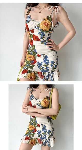 Floral graphic spaghetti strap dress