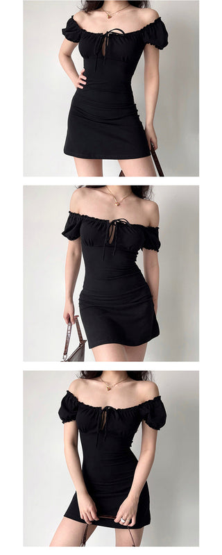 Hollow lace bubble sleeve slim top