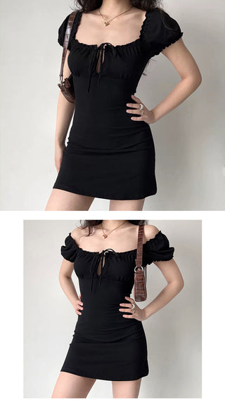 Hollow lace bubble sleeve slim top