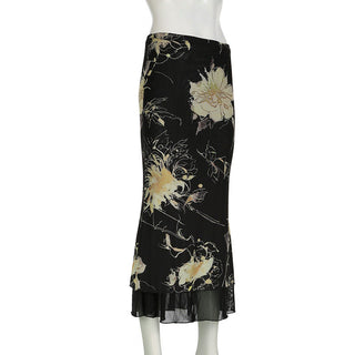 Floral graphic skirt