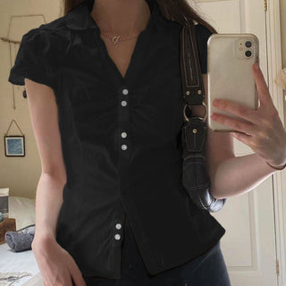 Slim solid color shirt