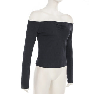 Off-shoulder long -sleeved top