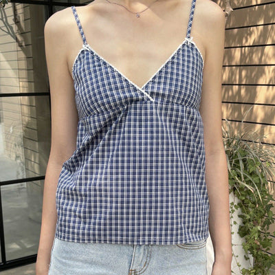 Contrast Lace V-neck Camisole top