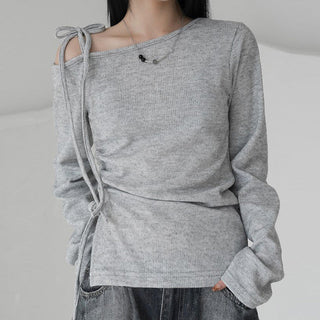 Diagonal Collar Self-Tie Pleated Top