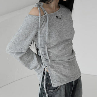 Diagonal Collar Self-Tie Pleated Top