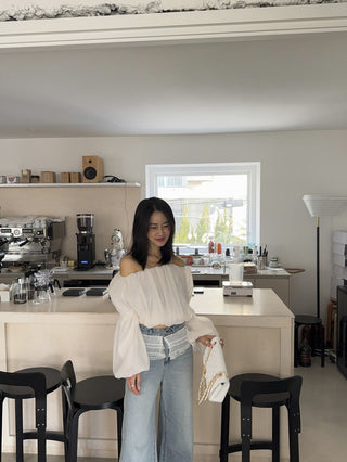 Off-Shoulder Lantern Sleeve Tops