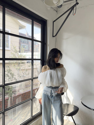 Off-Shoulder Lantern Sleeve Tops