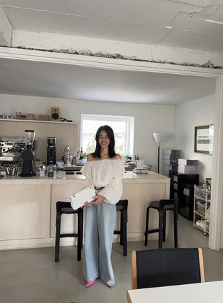 Off-Shoulder Lantern Sleeve Tops