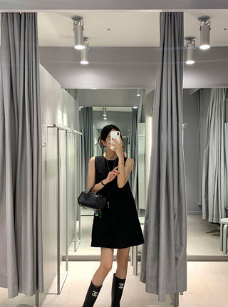 Sleeveless Round Neck Tops Dress