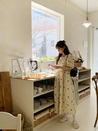 Bow Embroidered Puff Sleeve Dress