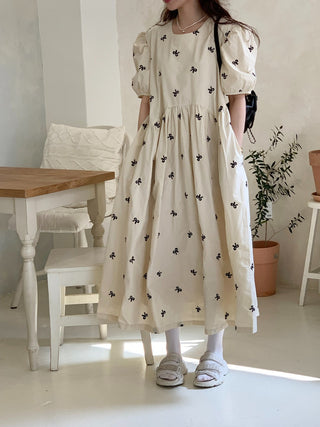 Bow Embroidered Puff Sleeve Dress