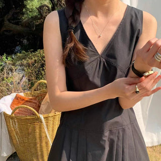 V-Neck Sleeveless Tops Dress