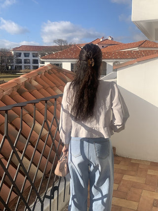 Lace Collar Puff Sleeve Shirt