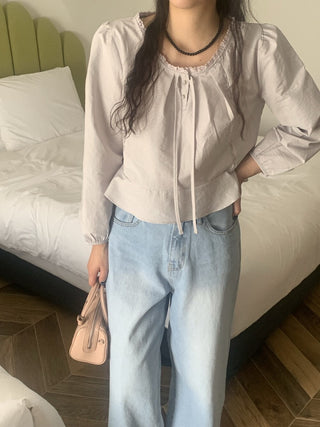 Lace Collar Puff Sleeve Shirt