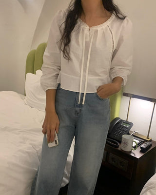 Lace Collar Puff Sleeve Shirt