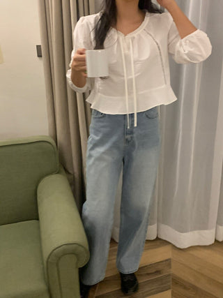 Lace Collar Puff Sleeve Shirt