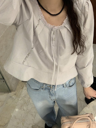 Lace Collar Puff Sleeve Shirt