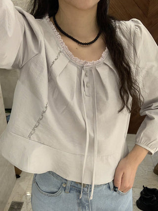Lace Collar Puff Sleeve Shirt