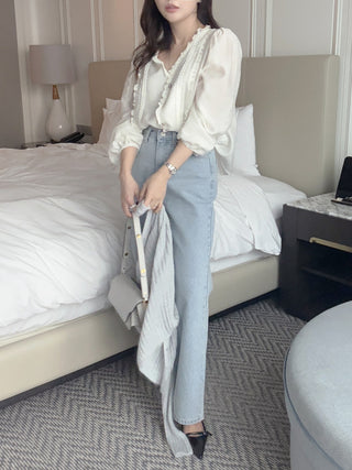 Lace Puff Sleeve V-Neck Blouse