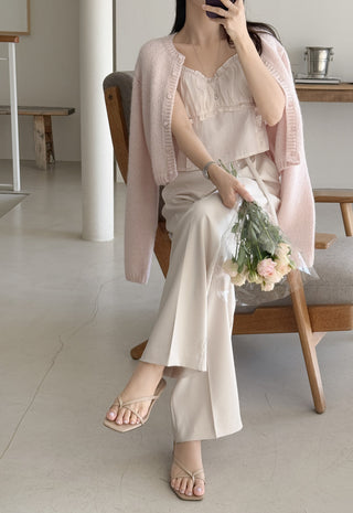 Ear Pleated Lace Top