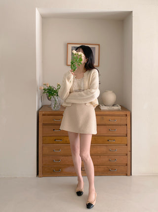 Ear Pleated Lace Top