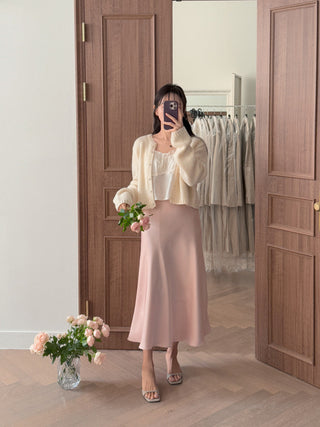 Ear Pleated Lace Top