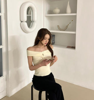 Cross Halter Knitted Tops