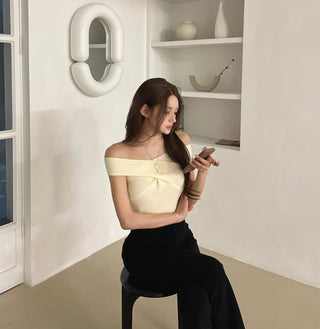 Cross Halter Knitted Tops