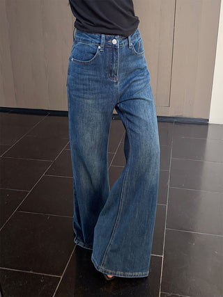 open pocket jeans