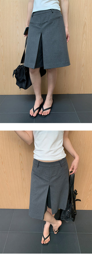 pleated suit skirt