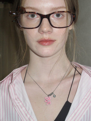 square frame glasses