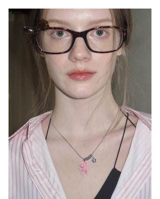 square frame glasses
