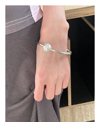 pearl twin bracelet