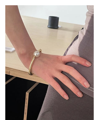 pearl twin bracelet