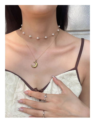 moon pearl necklace