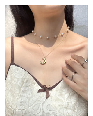 moon pearl necklace