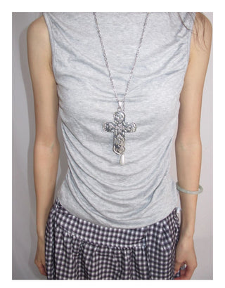 goth cross necklace