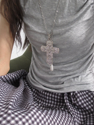 goth cross necklace