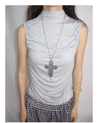 goth cross necklace