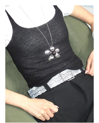 flower leather necklace