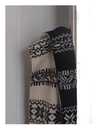 snowflake wool scarf