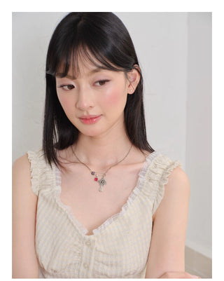 goth rose necklace